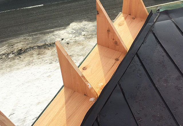 雪庇(せっぴ)対策